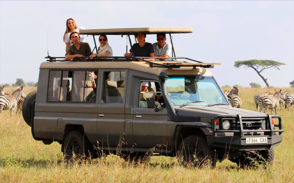 Wallowing Safaris team